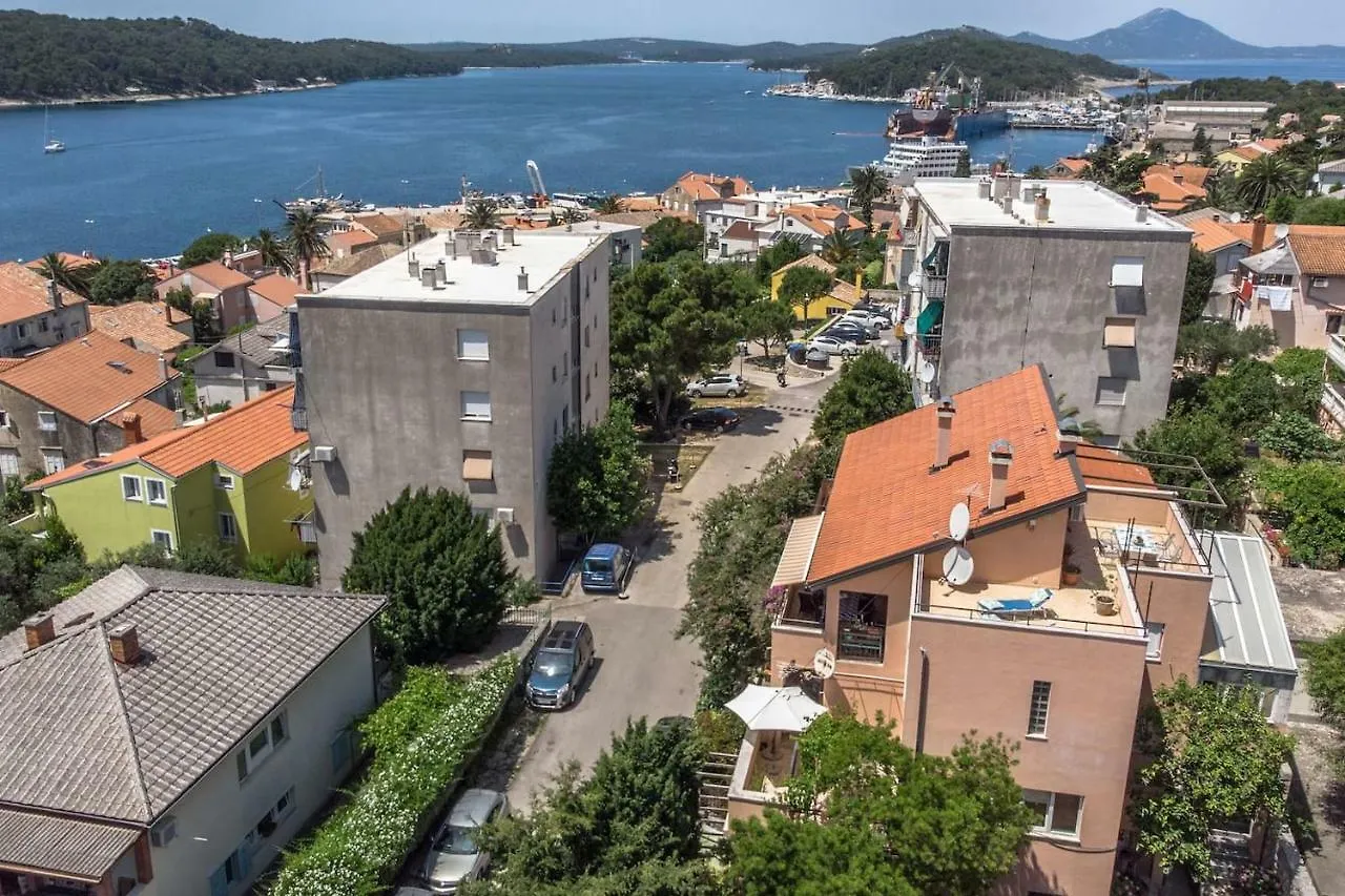 Apartment Sun View Mali Lošinj Croácia